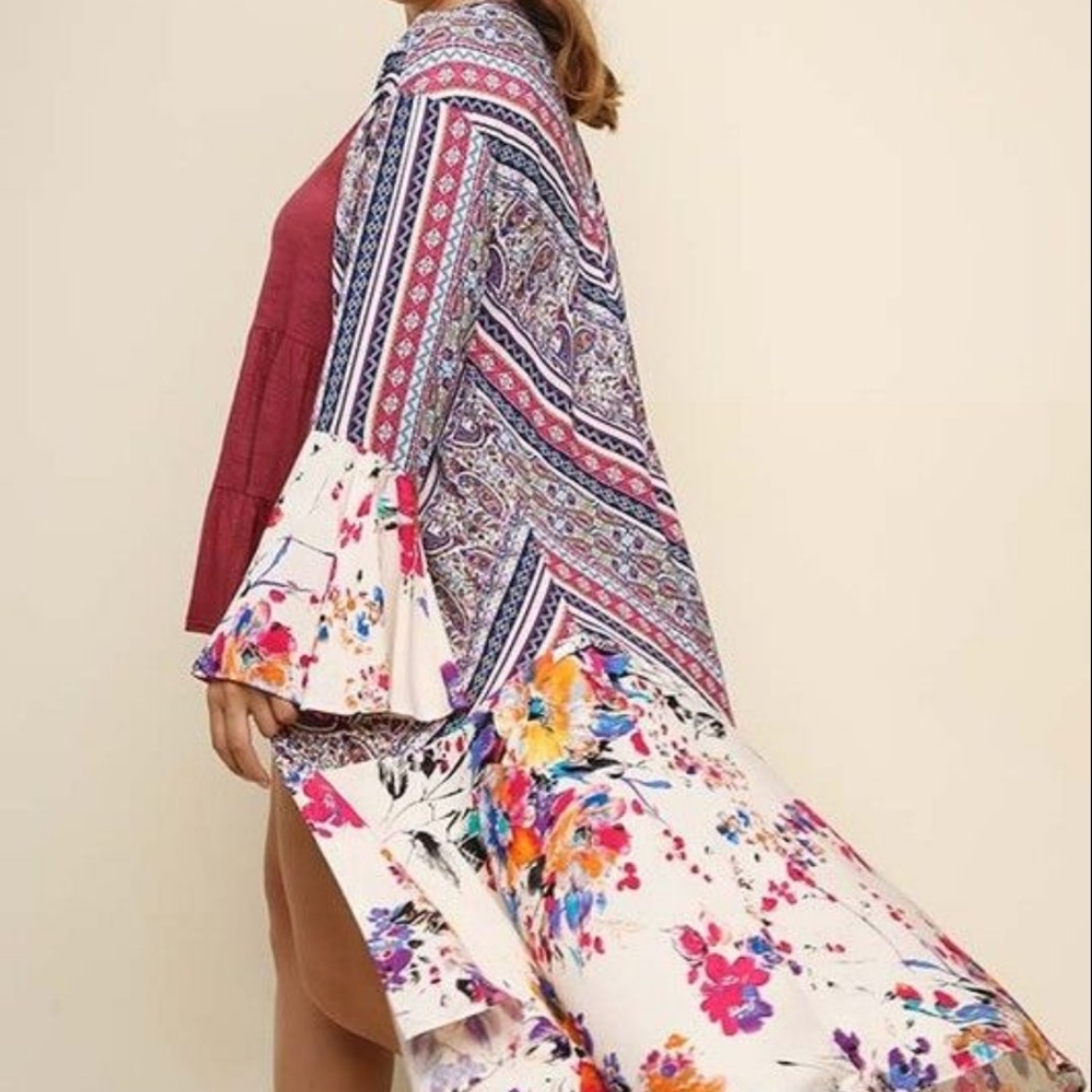 New Boho floral Kimono - Picture 3 of 7
